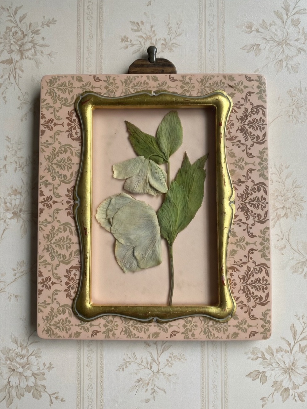 Artisan Pressed Floral Art. Unicorn piece made by Lemon